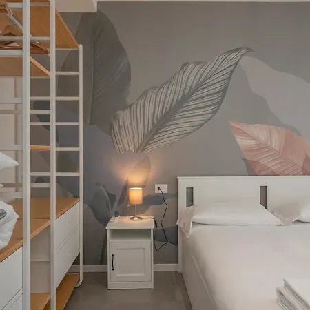 Apartment Ihost Luxury - Neg Roli 8