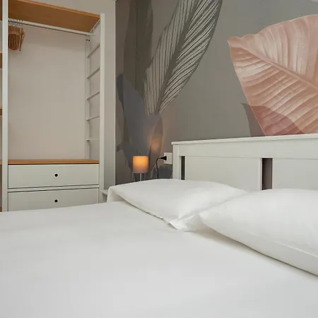 Apartament Ihost Luxury - Neg Roli 8